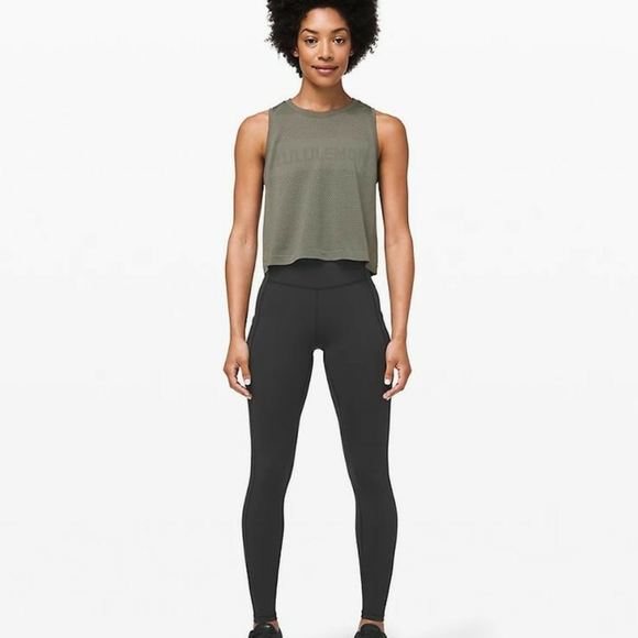 Lululemon Speed Up Tight Size 2, 31" inseam - Picture 2 of 7